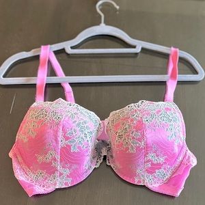 “SET”Victoria’s Secret Bra 36C with Matching Panty